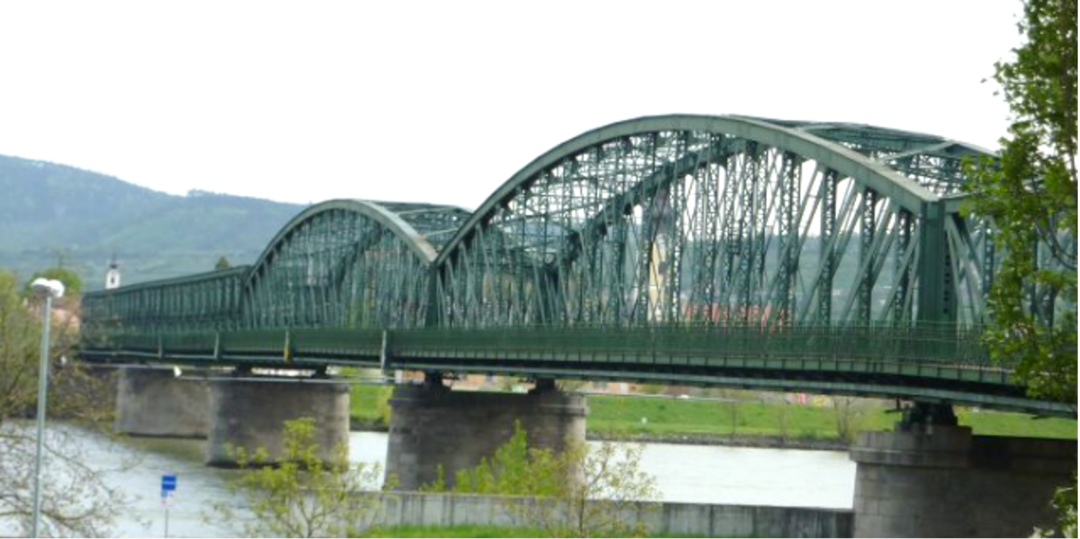 Brückenmonitoring Donaubrücke - Suessco Sensors