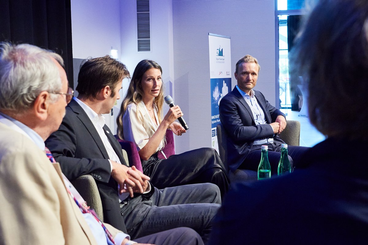 Innovationskongress | Digitales Planen, Bauen & Betreiben 2022 © Leo Hagen